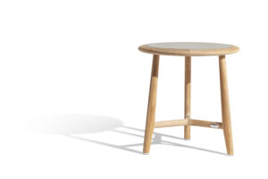 The Secret Garden | Table basse design haut de gamme Poltrona Frau, teck massif naturel et plateau en grès émaillé, disponible chez D-Style Interior