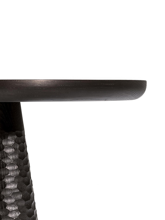 DUO | Table basse design haut de gamme Poltrona Frau, frêne massif sculpté à la main et plateau en marbre ou verre laqué, disponible chez D-Style Interior