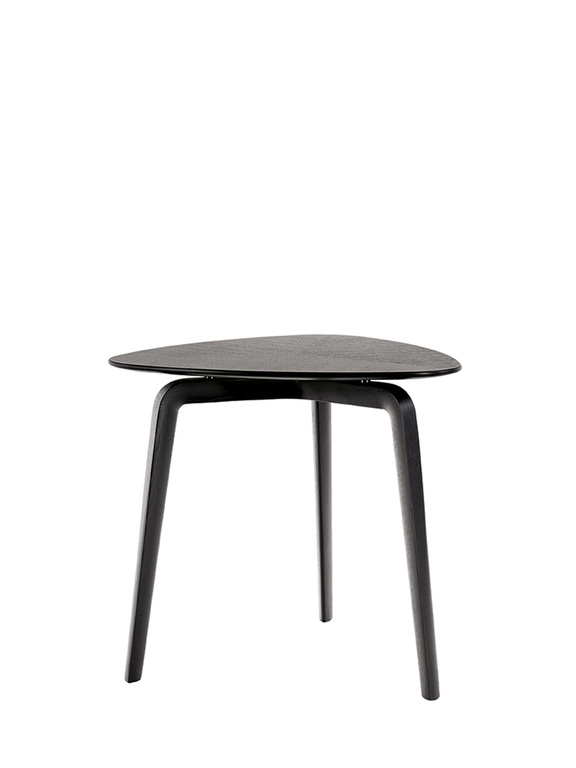Fiorile | Table basse design haut de gamme triangulaire Poltrona Frau, piètement frêne moka ou wengé, plateau bois ou marbre Calacatta, formes modulables, disponible chez D-Style Interior