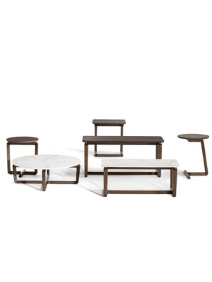 Fidelio | Table basse design haut de gamme Poltrona Frau rectangulaire, piètement en frêne massif moka ou wengé, plateau en marbre ou cuir Saddle Extra et Pelle Frau®, détails en laiton, disponible chez D-Style Interior