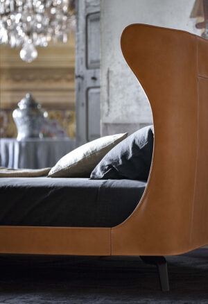 Volare Due Lit design haut de gamme par Poltrona Frau en cuir Pelle Frau® et bois massif, design italien, disponible chez D-Style Interior
