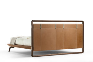 Volare Due Lit design haut de gamme par Poltrona Frau en cuir Pelle Frau® et bois massif, design italien, disponible chez D-Style Interior