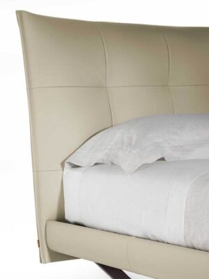 Aurora Tre Lit design haut de gamme en cuir Pelle Frau® par Poltrona Frau, design contemporain, disponible chez D-Style Interior