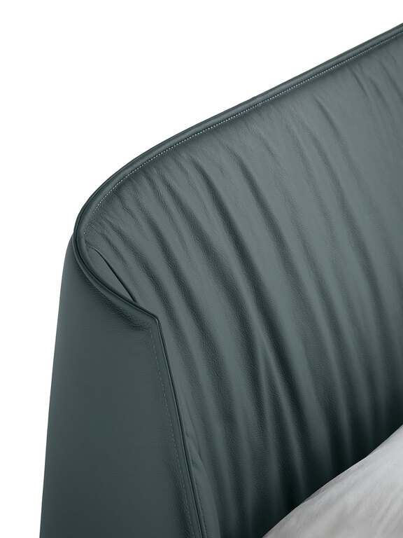Archibald Lit avec coffre design haut de gamme en cuir Pelle Frau® par Poltrona Frau, design raffiné et fonctionnel, disponible chez D-Style Interior