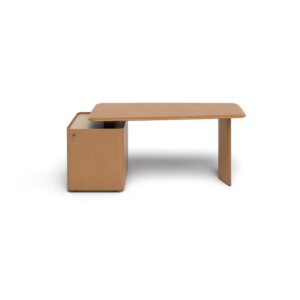 Trust | Small design haut de gamme bureau Poltrona Frau par Lievore – Altherr – Park, bureau compact en cuir Pelle Frau® ou Techno Wood, disponible chez D-Style Interior