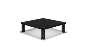 Kyoto | Table basse design haut de gamme Poltrona Frau, plateau frêne massif avec inserts noyer Canaletto, pieds X amovibles, finition laquée noire ou naturelle, disponible chez D-Style Interior