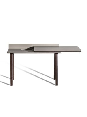 Iren Bureau design haut de gamme Freestanding par Poltrona Frau, bureau en frêne massif et cuir Pelle Frau®, design japonais haut de gamme disponible chez D-Style Interior