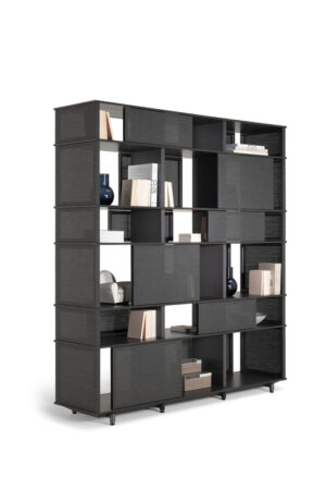 Bibliothèque design haut de gamme Lloyd Tex par Poltrona Frau, design Jean-Marie Massaud avec panneaux Techno-fabric semi-transparent et structure autoportante, disponible chez D-Style Interior