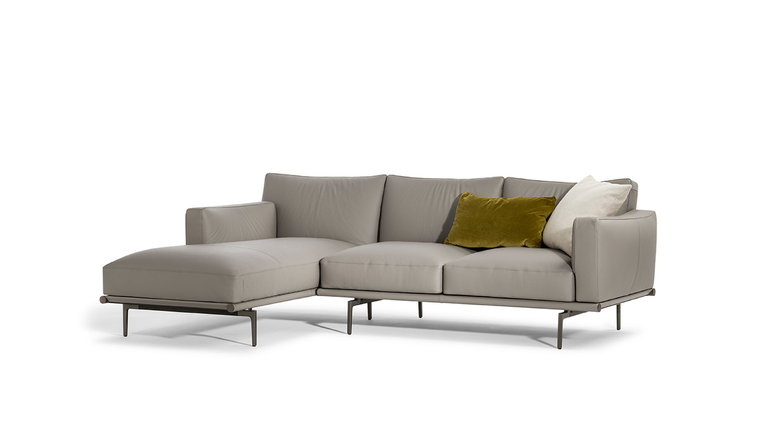 Canapé design haut de gamme Happy Jack par Poltrona Frau, base aluminium gainée cuir avec modularité inclinable, disponible chez D-Style Interior