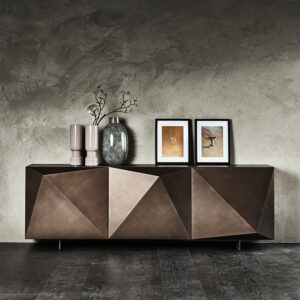 Buffet design haut de gamme Kayak par Cattelan Italia, design sculptural avec finitions brossées Bronze ou Gris, disponible chez D-Style Interior