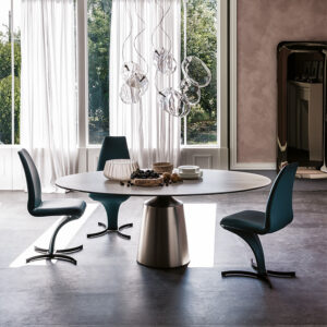 Yoda Wood table design haut de gamme en bois naturel par Cattelan Italia, avec base conique en acier et finitions élégantes. Disponible chez D-Style Interior.