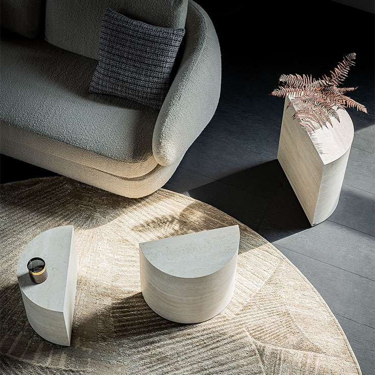 Table basse design haut de gamme Domingo par Cattelan Italia, en céramique Marmi aux lignes sculpturales, disponible chez D-Style Interior.