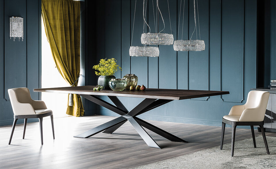 Spyder Wood table design haut de gamme par Cattelan Italia. Élégante et sculpturale, elle apporte chaleur et sophistication à votre intérieur. Disponible chez D-Style Interior.