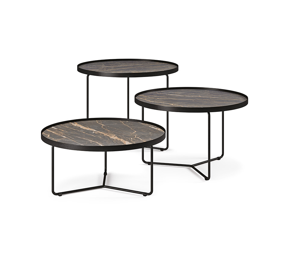 Table basse design haut de gamme Billy Keramik par Cattelan Italia, plateau céramique Marmi avec structure métallique, disponible chez D-Style Interior.