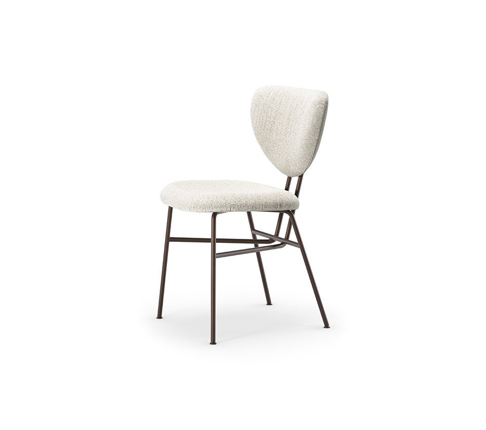 Chloé Chaise de Cattelan Italia, au design compact et raffiné, inspirée du style pop des années 1960. Disponible chez D-Style Interior.