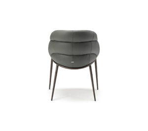 Camilla ML chaise design de Cattelan Italia : design enveloppant, structure en acier laqué et assise généreusement rembourrée pour un confort optimal. Disponible chez D-Style Interior.