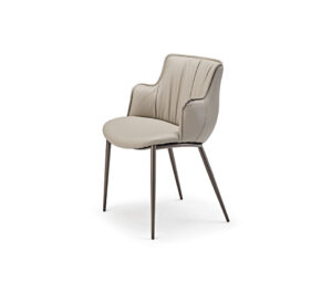 Rihanna ML Chaise de Cattelan Italia : élégance italienne, confort enveloppant et piètement en acier laqué. Disponible chez D-Style Interior.