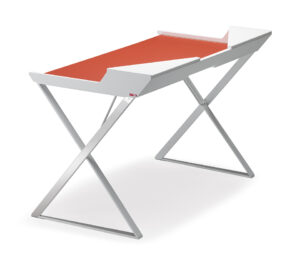 QWERTY Bureau design moderne avec structure en acier et sous-main en cuir – Disponible chez D-Style Interior