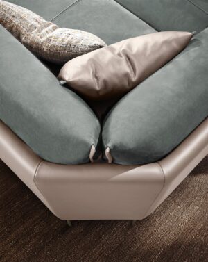 New York canapé design haut de gamme par Gamma Arredamenti, design moderne avec finitions couture et confort exceptionnel. Disponible chez D-Style Interior.