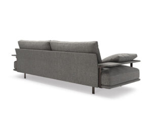 HESTON Canapé design géométrique avec dossiers hauts et accoudoirs innovants en métal. Disponible chez D-Style Interior.