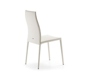 MAYA FLEX Chaise design haut de gamme avec dossier flexible et structure en acier, revêtement en tissu ou cuir. Disponible chez D-Style Interior.
