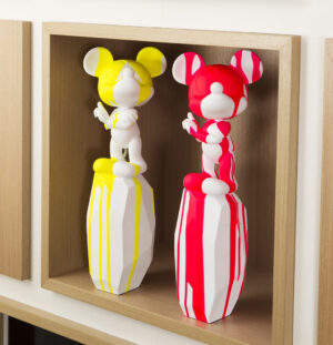 mickey-flow-par-arik-levy-43-cm (1)