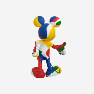 Mickey Kamo Medium, Sculpture design haut de gamme Leblon Delienne, colorée et dynamique, peinture à la main. Disponible chez D-Style Interior