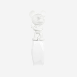 Mickey Rock Large, Sculpture design haut de gamme Leblon Delienne, hommage aux 90 ans de Mickey, résine peinte à la main, multi-facettes, disponible chez D-Style Interior