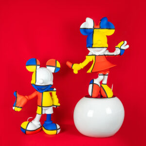 Mickey Welcome Art Collection Medium, sculpture design haut de gamme Leblon Delienne, création contemporaine inspirée de Piet Mondrian. Disponible chez D-Style Interior.