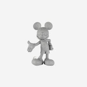 Mickey Welcome Granit Small, sculpture design haut de gamme Leblon Delienne, création contemporaine en finition granit. Disponible chez D-Style Interior.