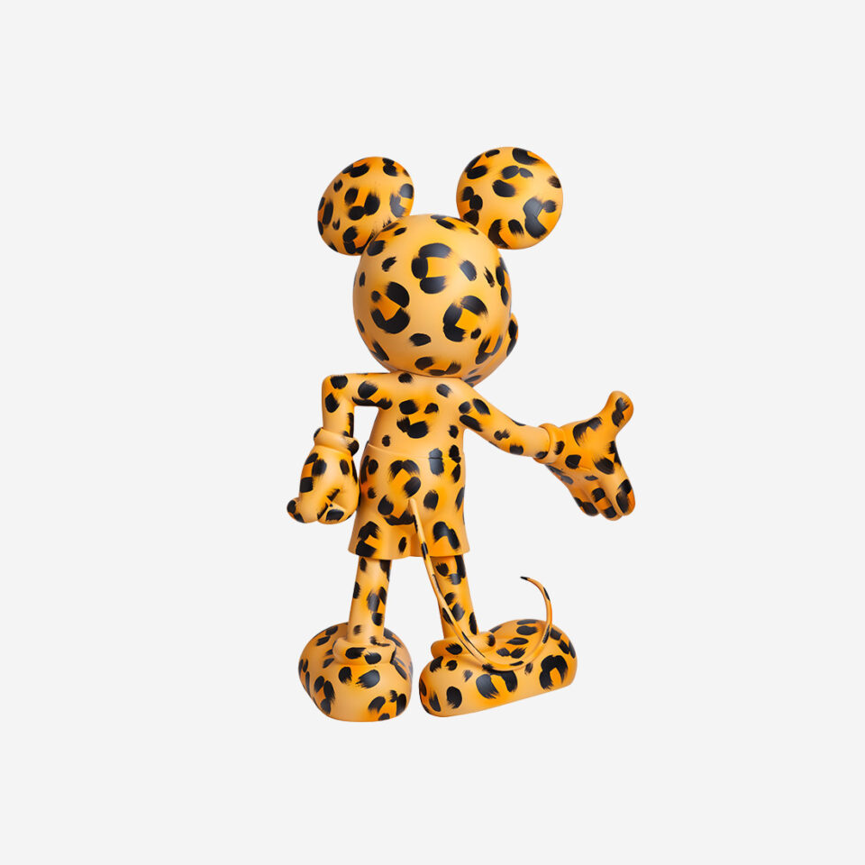 Mickey Welcome Léopard Medium, Sculpture design haut de gamme Leblon Delienne, résine peinte à la main, audacieuse et ludique, disponible chez D-Style Interior