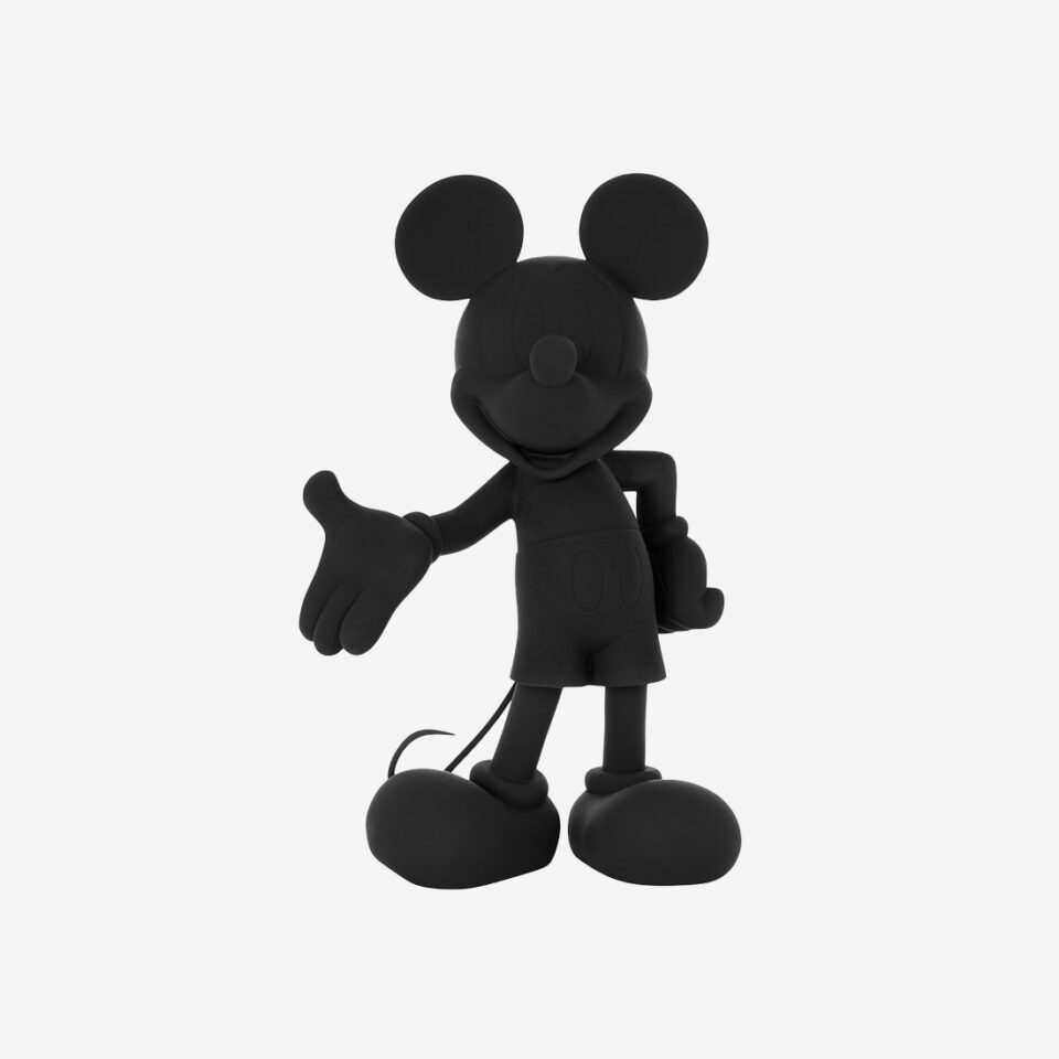 Mickey Welcome Mat Medium, Sculpture design haut de gamme Leblon Delienne, résine peinte à la main, élégante et joyeuse, disponible chez D-Style Interior