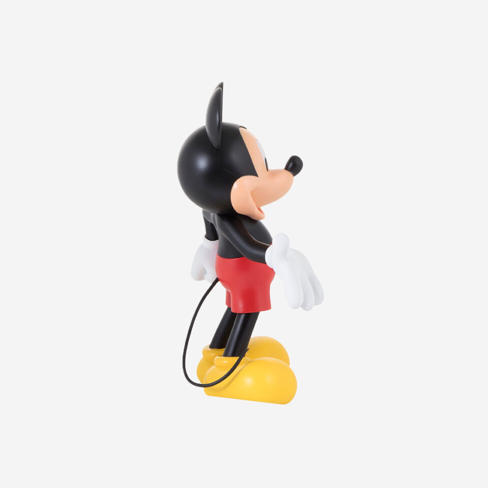 Mickey Welcome Medium, Sculpture design haut de gamme Leblon Delienne, résine peinte à la main, élégante et expressive, disponible chez D-Style Interior