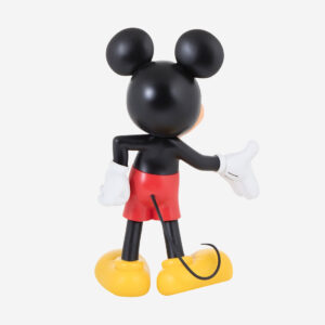 Mickey Welcome Large, Sculpture design haut de gamme grandeur nature Leblon Delienne, résine peinte à la main, disponible chez D-Style Interior