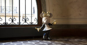 Minnie by Kelly Medium, Sculpture design haut de gamme Leblon Delienne x Kelly Hoppen, élégante et contemporaine, disponible chez D-Style Interior