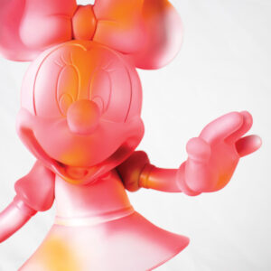 Minnie Welcome Cloud Small, sculpture design Leblon Delienne 30 cm en finition blanche nuageuse. Disponible chez D-Style Interior.