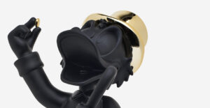 Picsou Bicolore Medium, Sculpture design haut de gamme Leblon Delienne, résine peinte à la main, dynamique et attachant, disponible chez D-Style Interior
