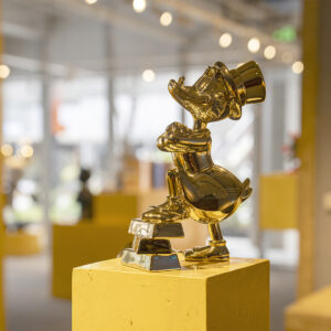 Picsou Lingots Chromé Small, sculpture design haut de gamme Leblon Delienne, création contemporaine avec lingots chromés. Disponible chez D-Style Interior.