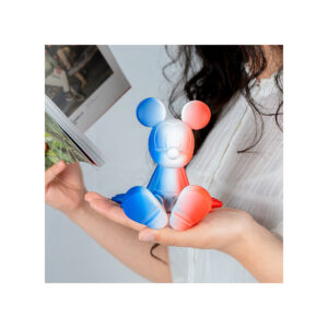 Sitting Mickey Dégradé Extra Small, sculpture design haut de gamme par Leblon Delienne et Marcel Wanders, en dégradé bleu blanc rouge. Disponible chez D-Style Interior