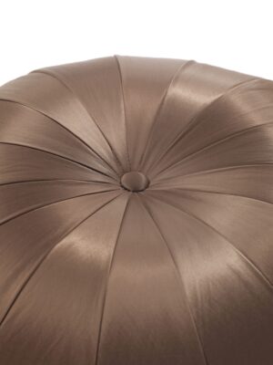 Flori pouf design haut de gamme par Vittoria Frigerio, finition plissée artisanale et allure élégante. Disponible chez D-Style Interior.