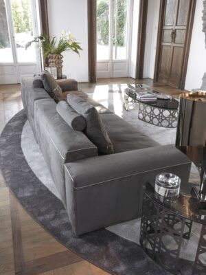 Este table basse design haut de gamme avec base métallique découpée au laser et plateau en marbre. Disponible chez D-Style Interior.