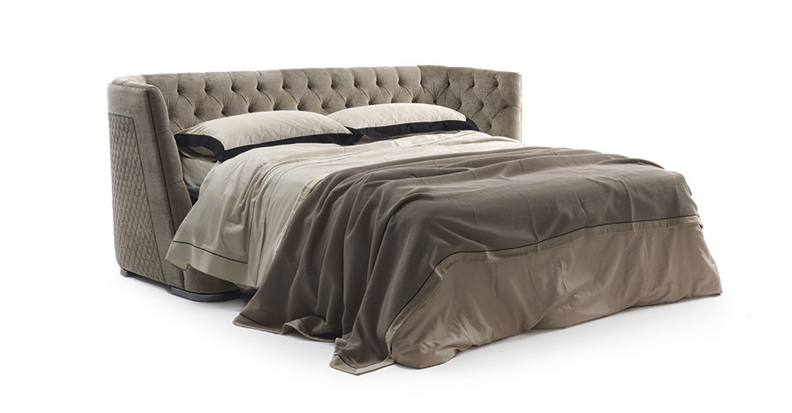 Gori Canapé-lit Capitonné design haut de gamme avec finition capitonnée artisanale et matelas intégré. Disponible chez D-Style Interior.