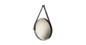 Palladio miroir par Vittoria Frigerio avec sangle en cuir, cadre métallique et verre bronzé chanfreiné. Disponible chez D-Style Interior.