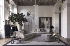 Alvi photos de Vittoria Frigerio, une collection artistique élégante avec cadres en bronze ou cuir, idéale pour sublimer votre intérieur. Disponible chez D-Style Interior.