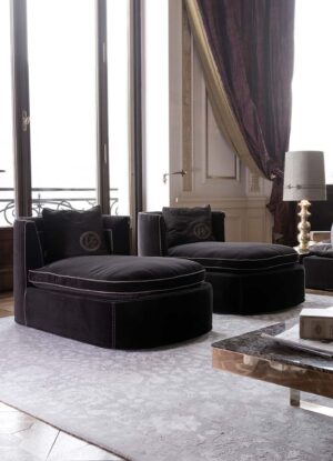 Litta Longue fauteuil design haut de gamme par Vittoria Frigerio, alliant confort, élégance et savoir-faire artisanal. Disponible chez D-Style Interior.