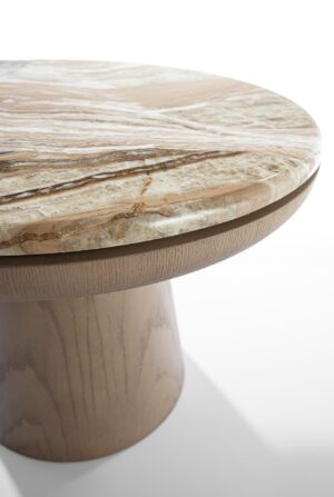 Adami table basse Adami en marbre bichromatique avec base en bois massif. Design élégant et contemporain. Disponible chez D-Style Interior.