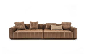 Brivio canapé design haut de gamme par Vittoria Frigerio, aux lignes contemporaines et finitions luxueuses. Disponible chez D-Style Interior.