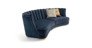 Farnese canapé design haut de gamme par Vittoria Frigerio, un canapé modulable alliant élégance, confort et finitions artisanales. Disponible chez D-Style Interior.