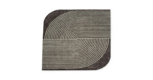 Cusani tapis de Vittoria Frigerio associe lignes précises et courbes élégantes dans un tapis haut de gamme en Tencel. Disponible chez D-Style Interior.