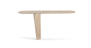 Monroy Console en marbre avec insert métallique contrasté, silhouette asymétrique et fixation murale. Disponible chez D-Style Interior.